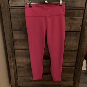 💪 Fabletics Mid Rise Power Hold Athletic Leggings